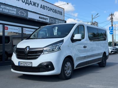 Renault Trafic — фото 1