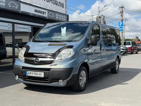 Opel Vivaro 2011
