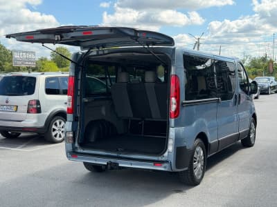Opel Vivaro — фото 7