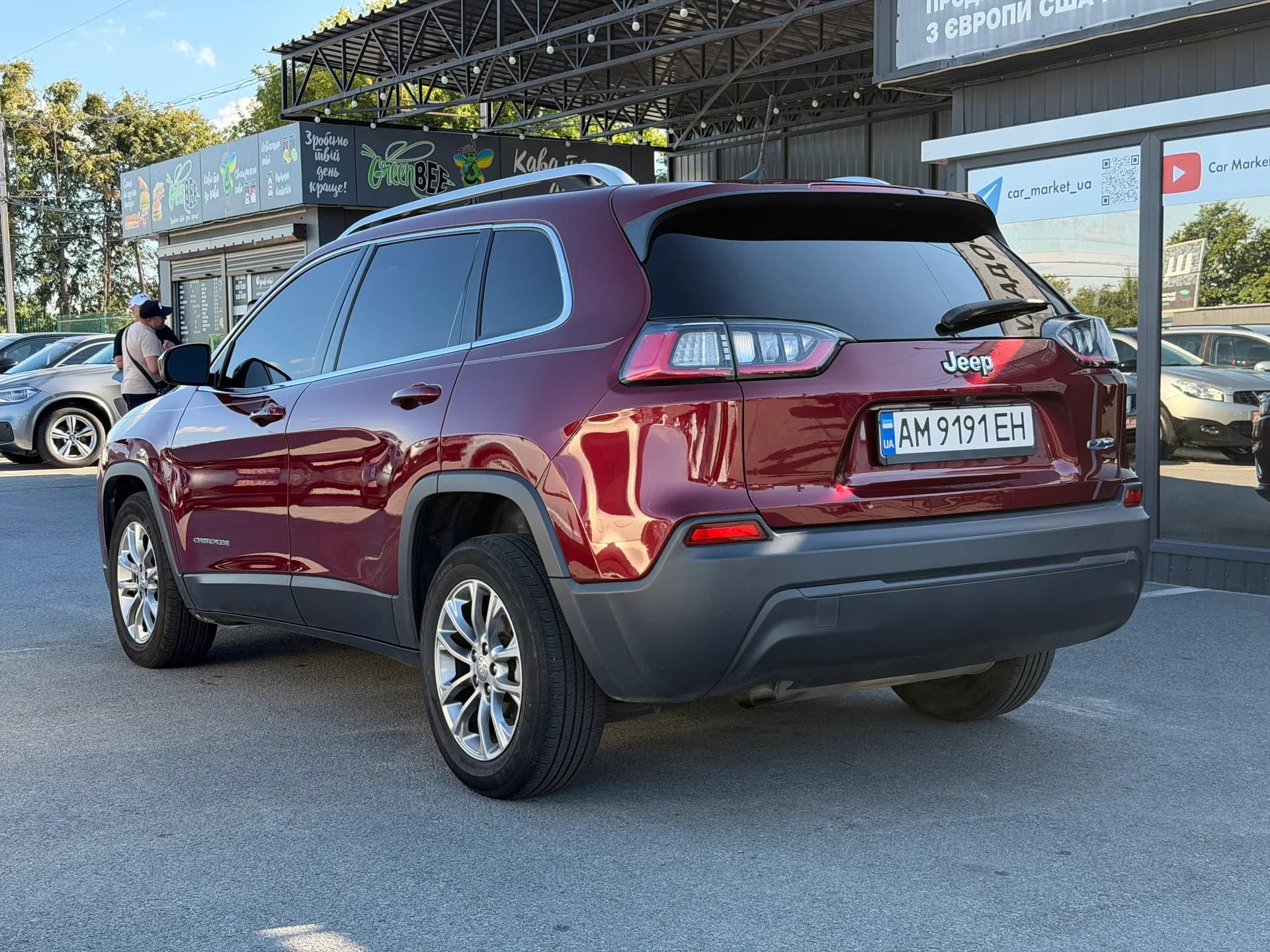 Jeep Cherokee — фото 4