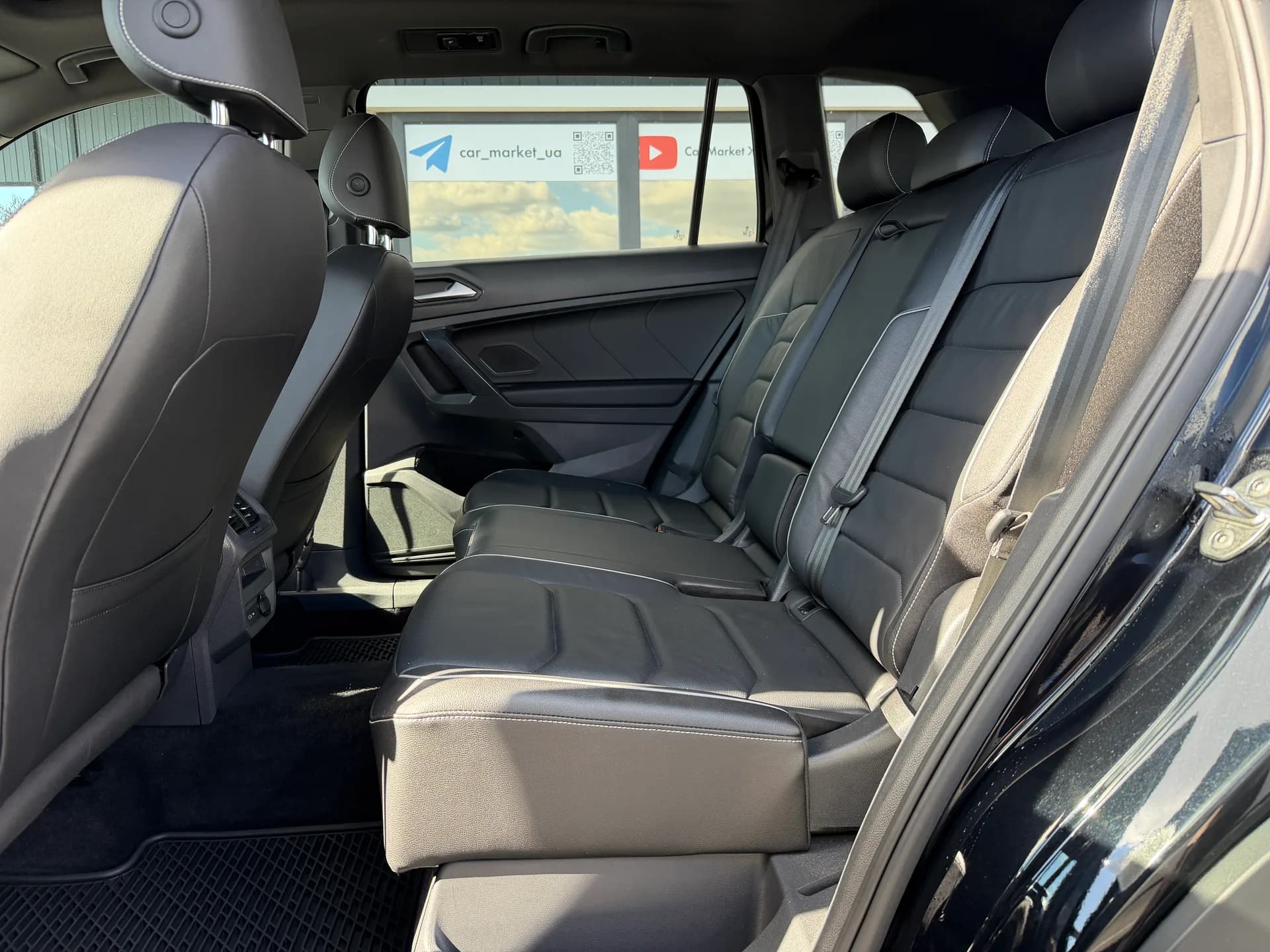 Volkswagen Tiguan — фото 7