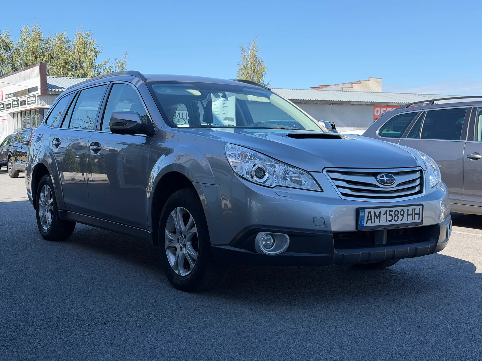 Subaru Legacy Outback — фото 2