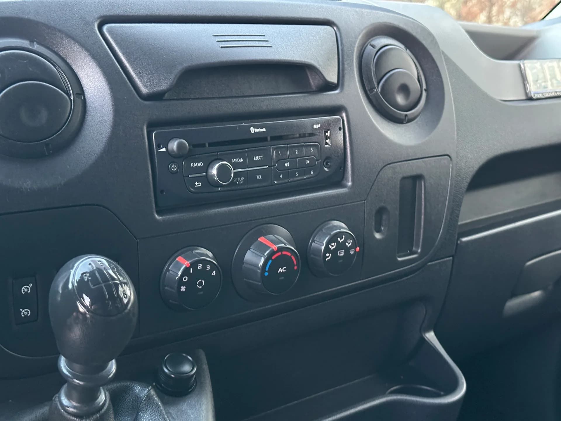 Renault Master — фото 8