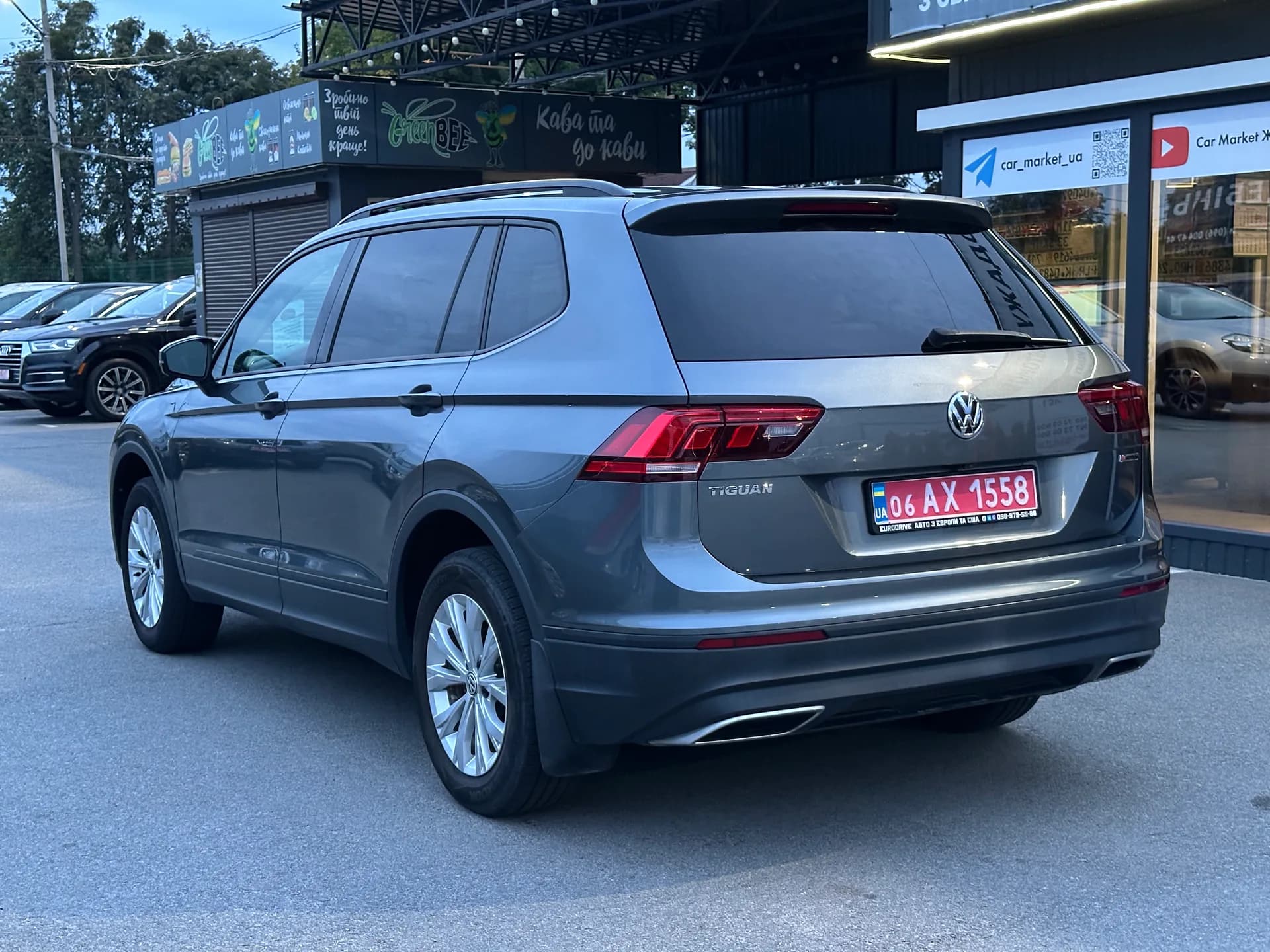 Volkswagen Tiguan — фото 3