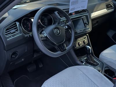 Volkswagen Tiguan — фото 8