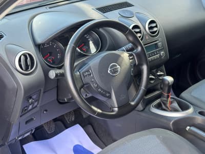 Nissan Qashqai — фото 7