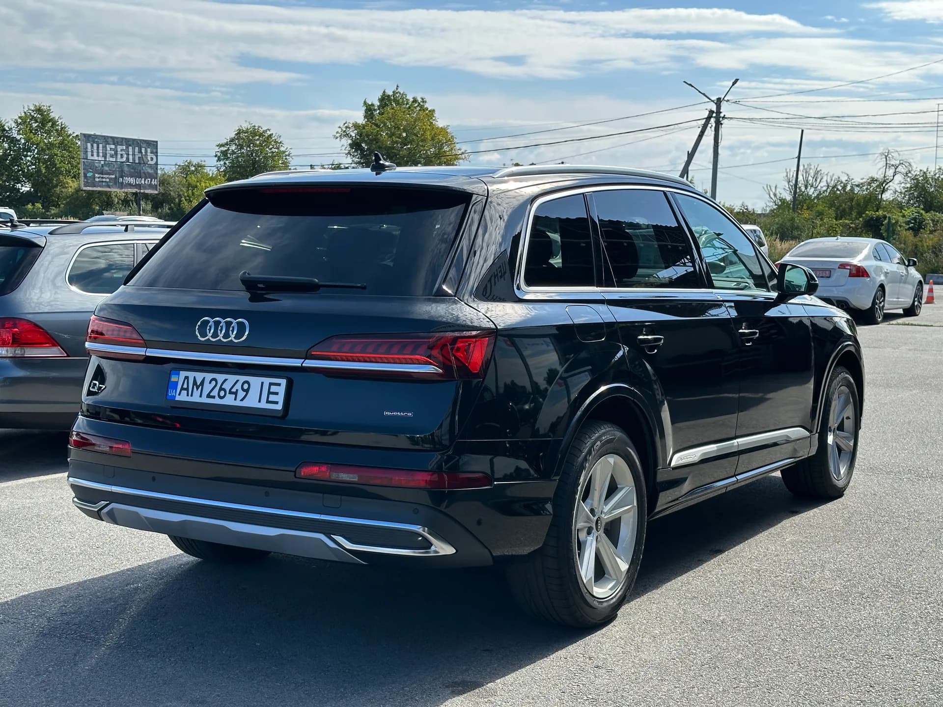 Audi Q7 — фото 3