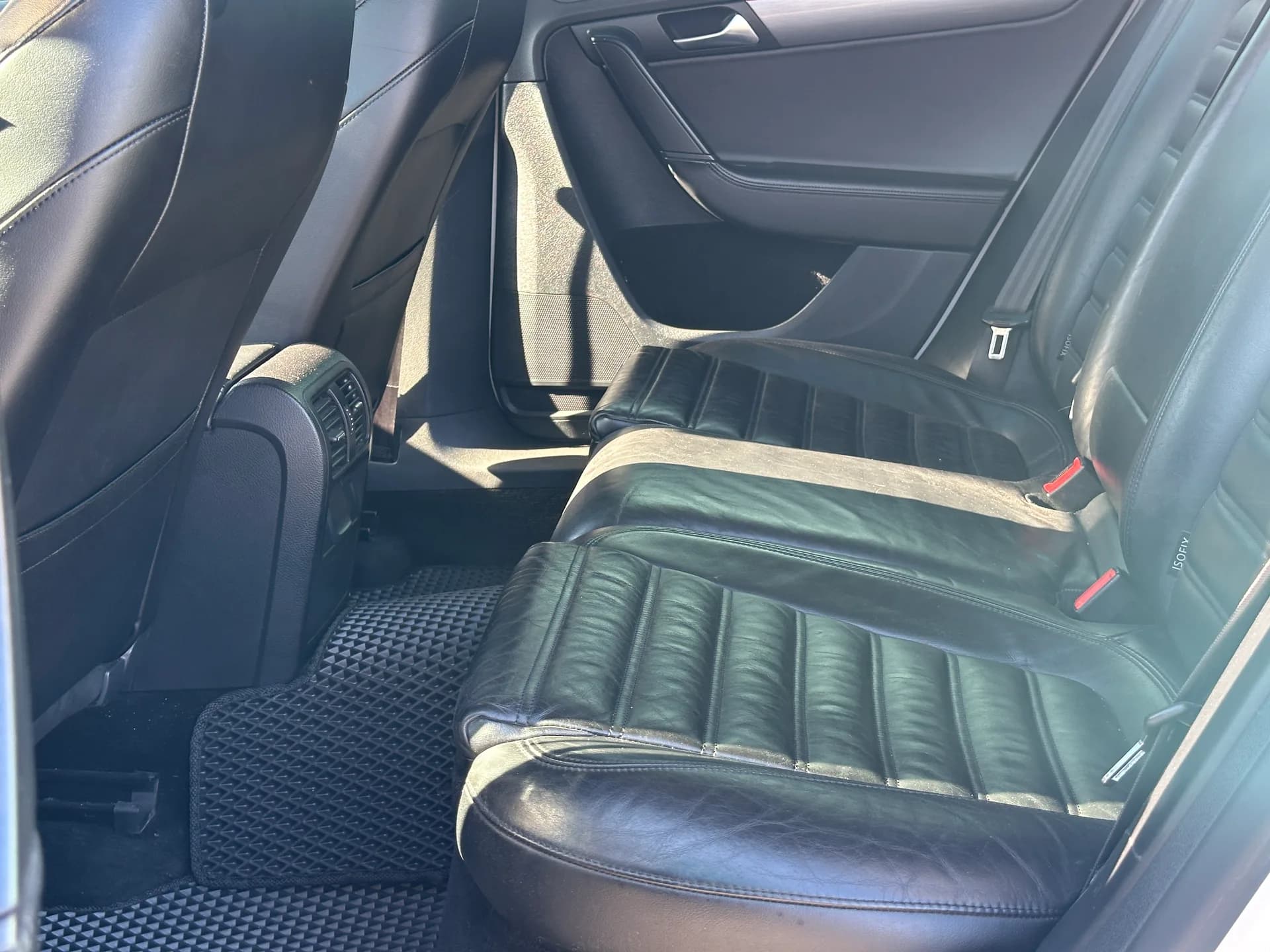 Volkswagen Passat — фото 8