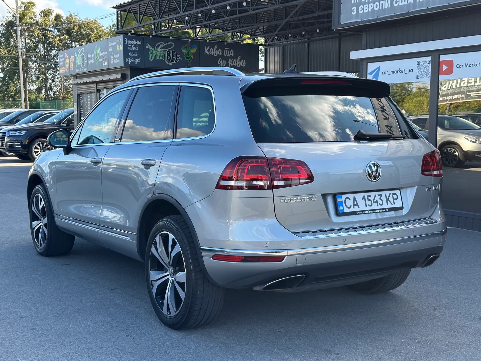 Volkswagen Touareg — фото 3