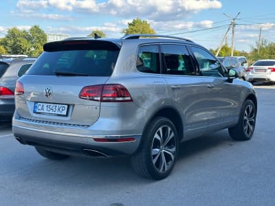 Volkswagen Touareg — фото 4