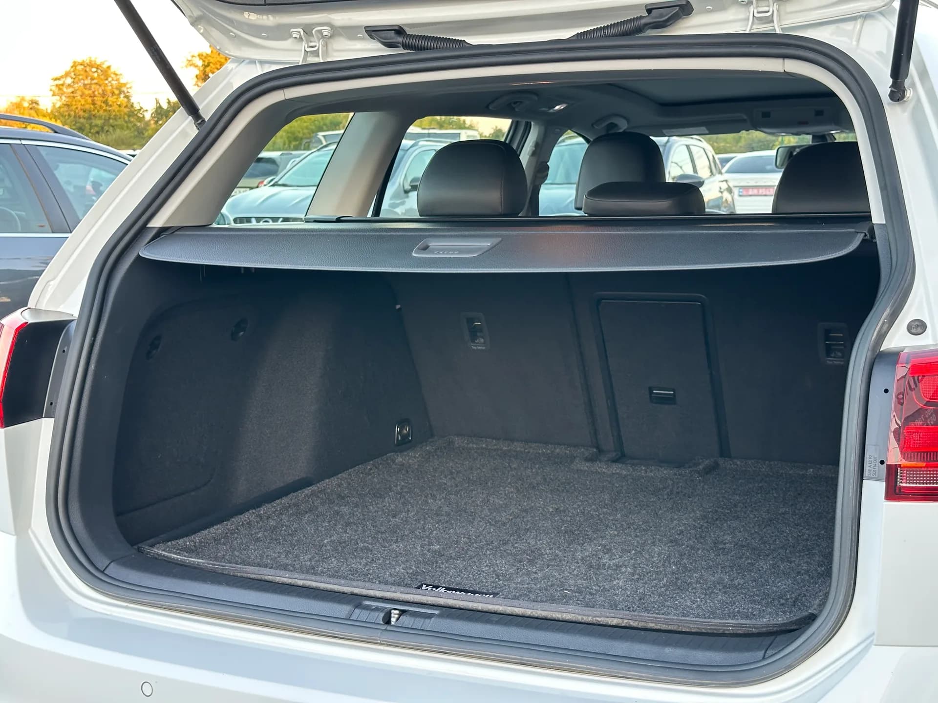 Volkswagen Golf Alltrack — фото 13