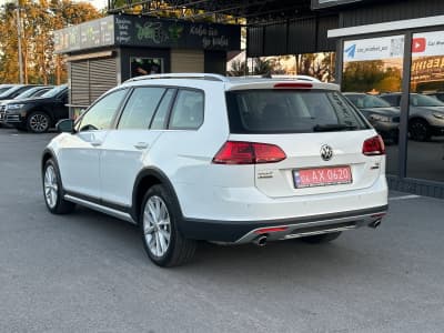 Volkswagen Golf Alltrack — фото 5
