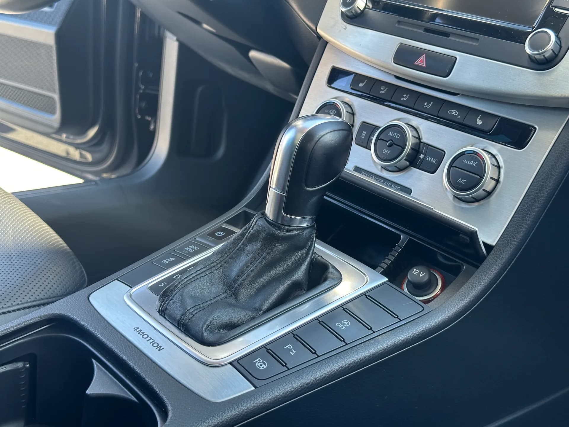 Volkswagen Passat — фото 9