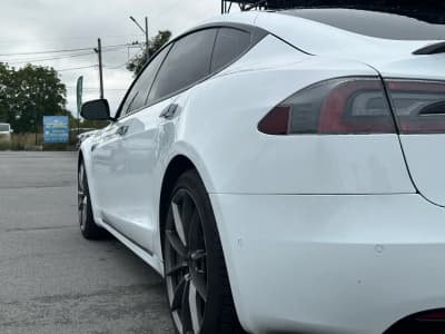 Tesla Model S — фото 19