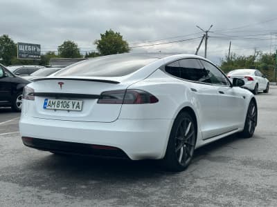 Tesla Model S — фото 3