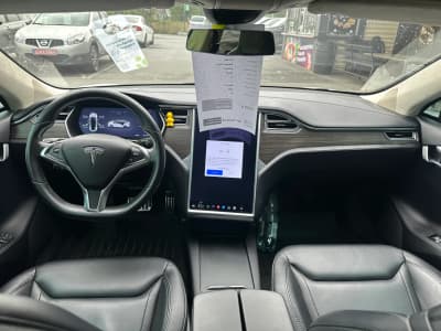 Tesla Model S — фото 5