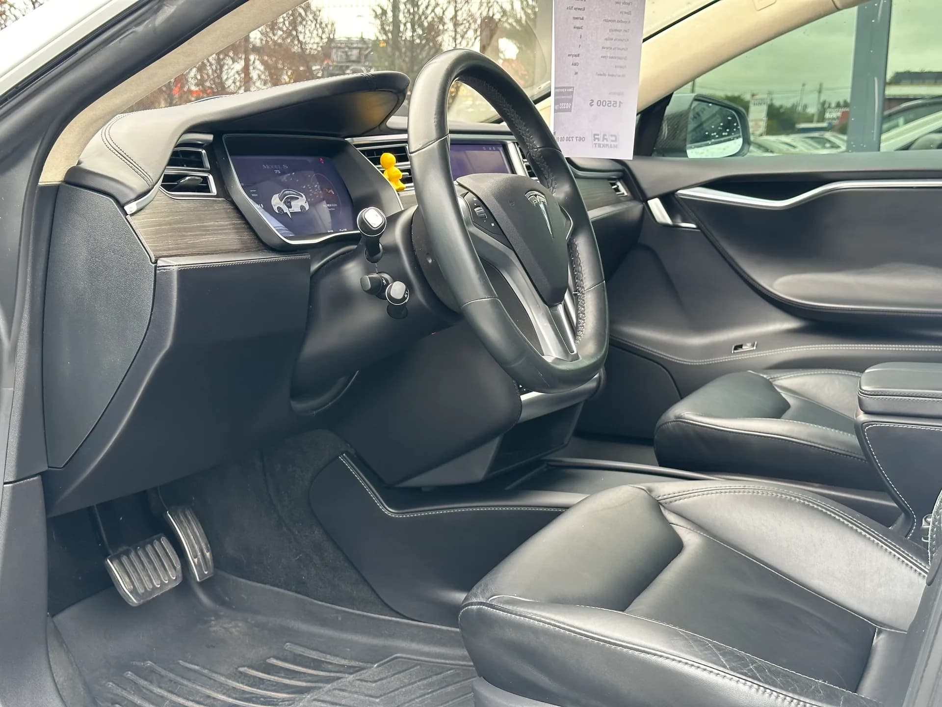 Tesla Model S — фото 8