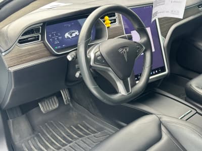 Tesla Model S — фото 9