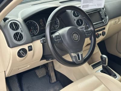 Volkswagen Tiguan — фото 5