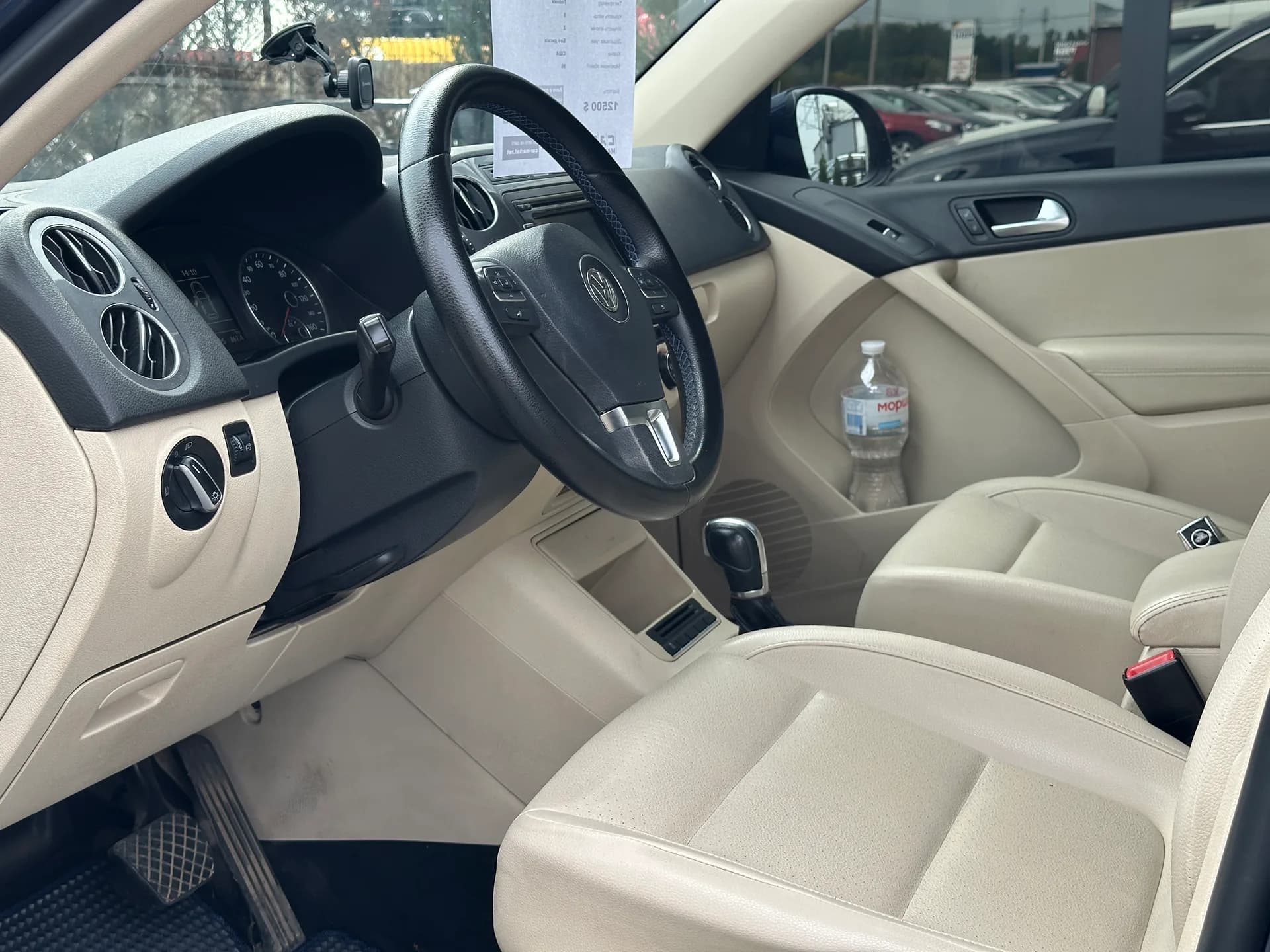 Volkswagen Tiguan — фото 6