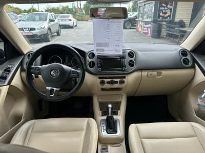 Volkswagen Tiguan — фото 7