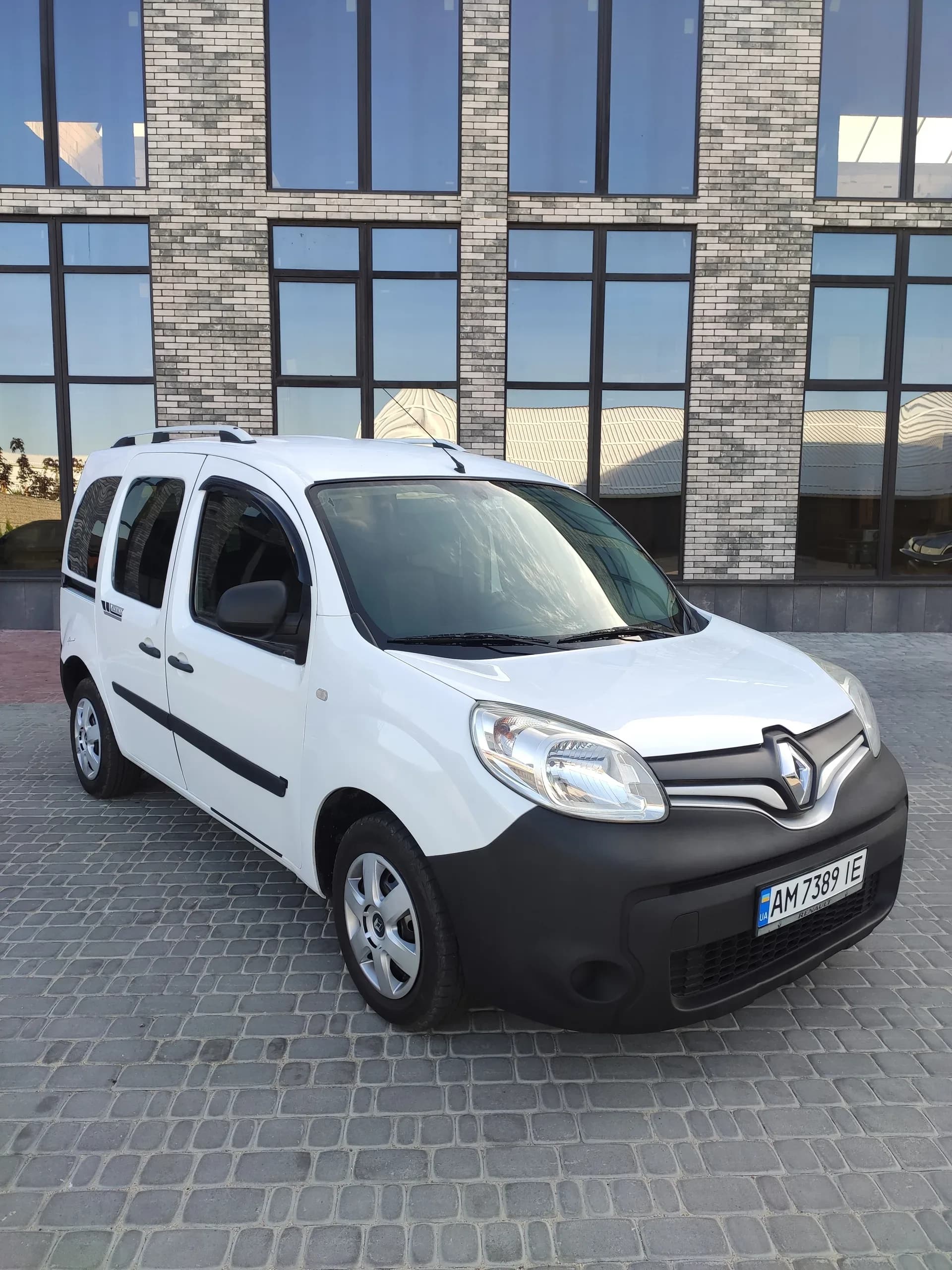 Renault Kangoo — фото 2