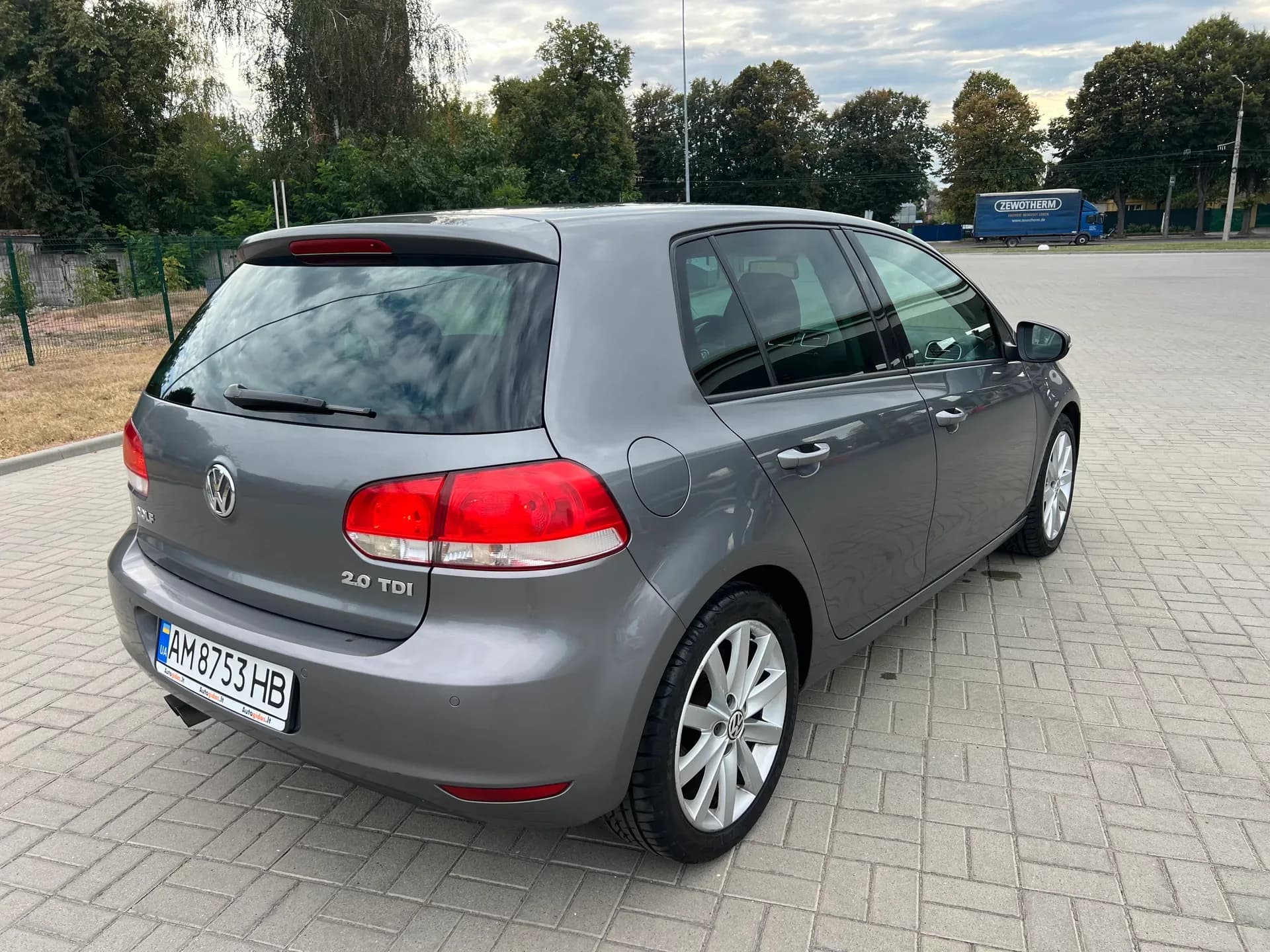 Volkswagen Golf — фото 2
