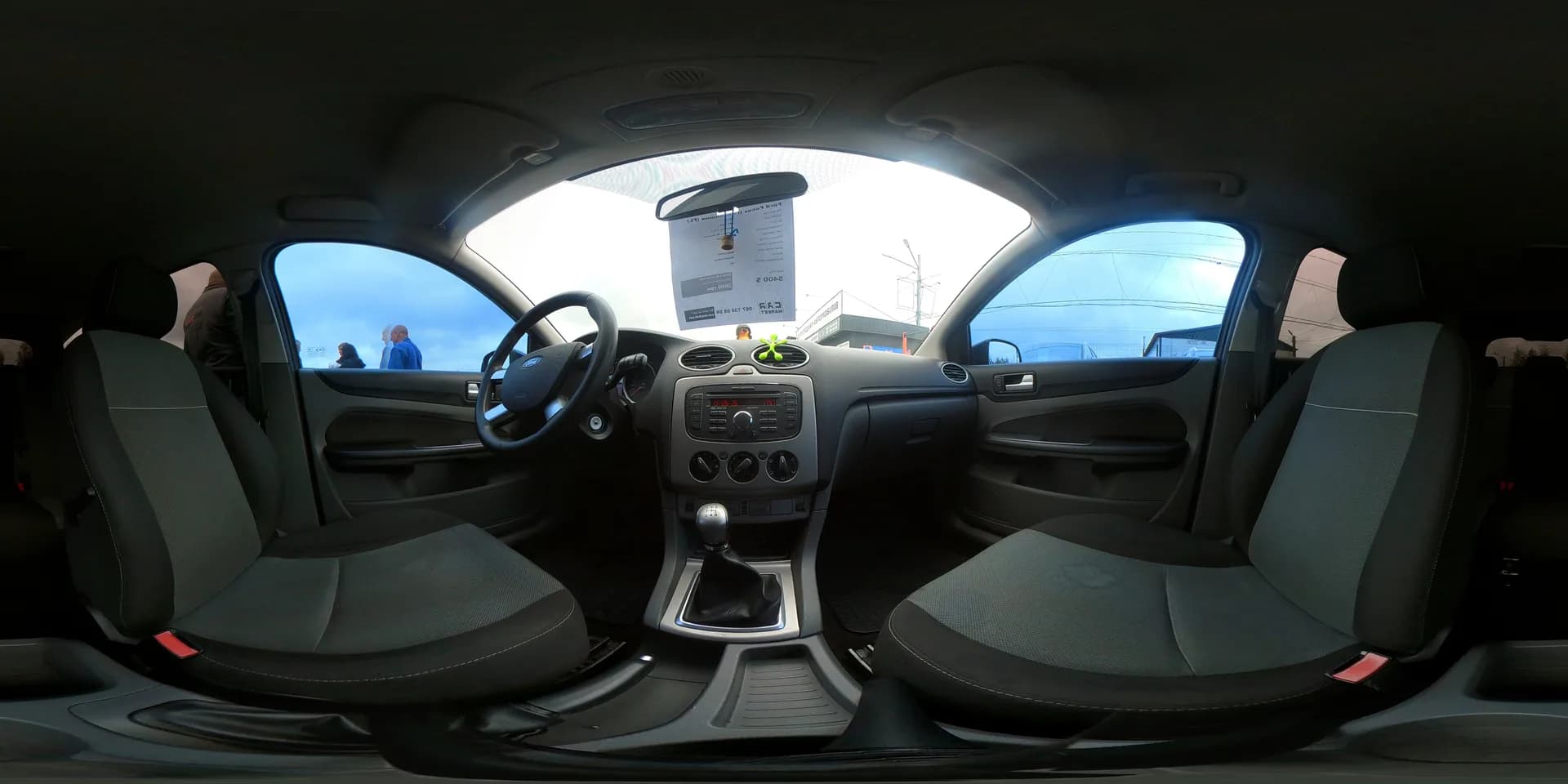 Ford Focus — 360°