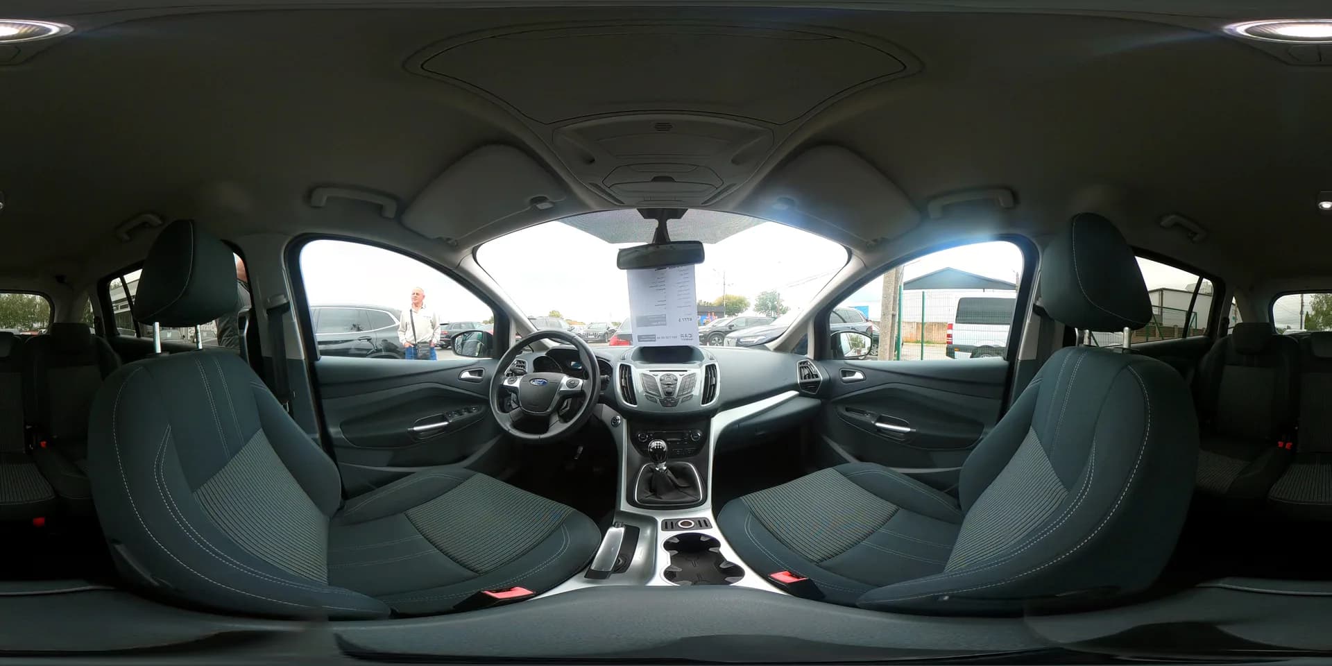 Ford Focus — 360°