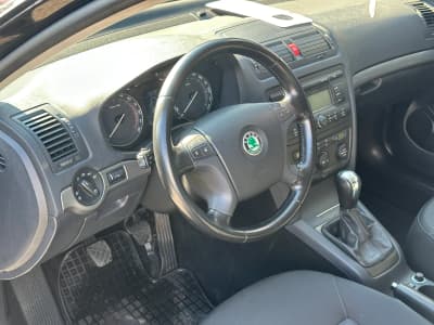 Skoda Octavia — фото 6