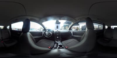 Nissan Qashqai+2 — 360°