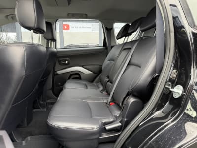 Mitsubishi Outlander — фото 7