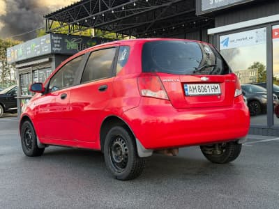 Chevrolet Aveo — фото 4
