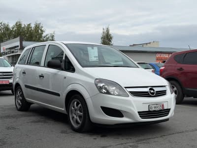 Opel Zafira — фото 2