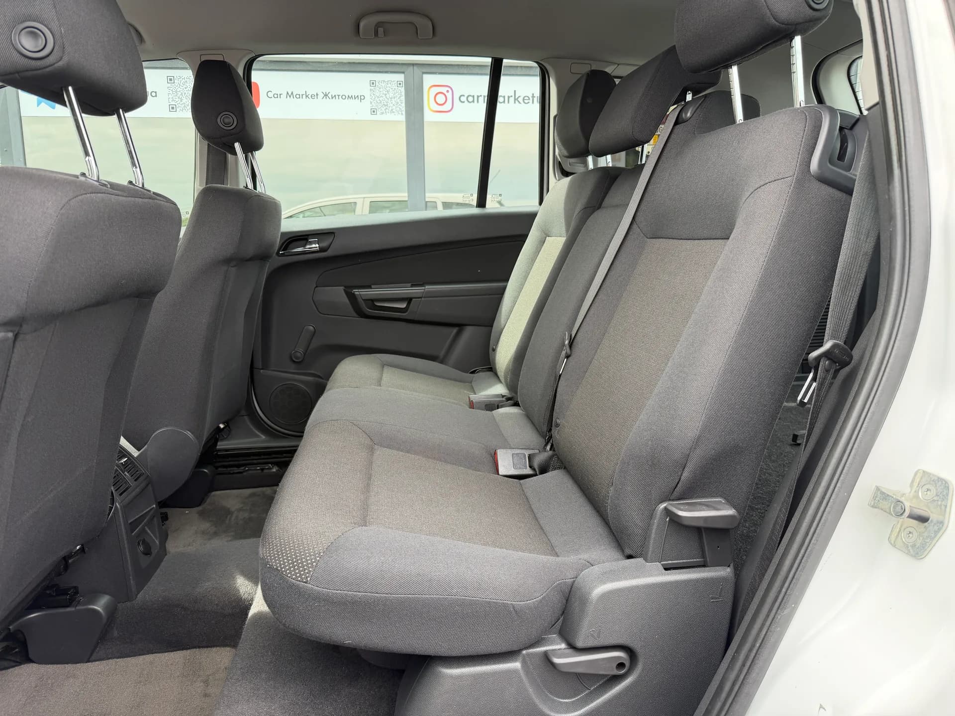Opel Zafira — фото 7