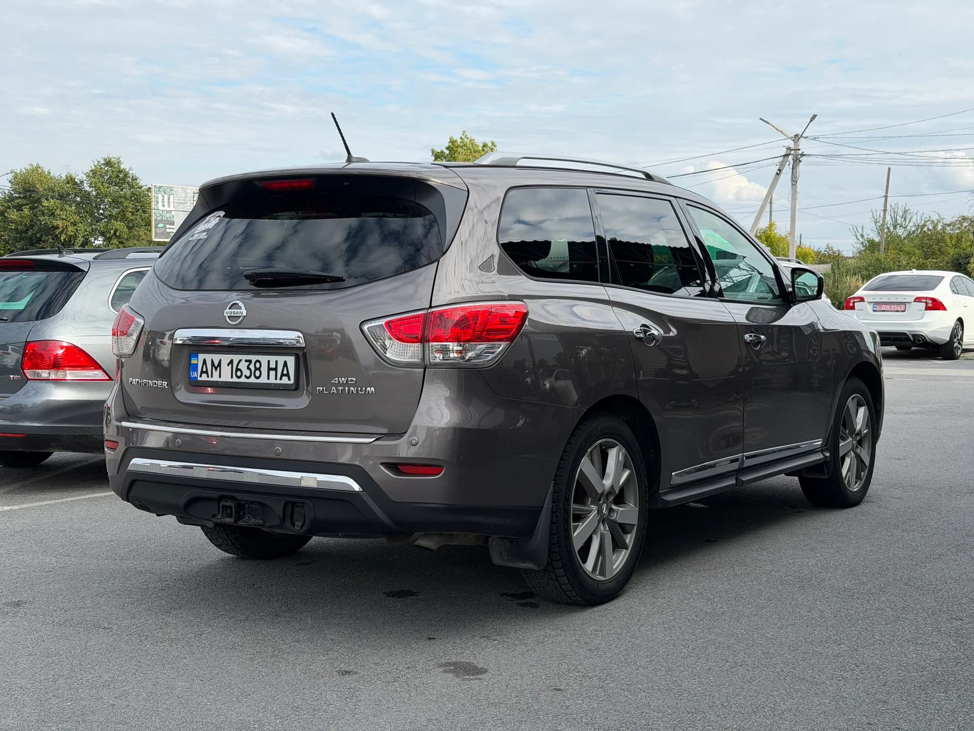 Nissan Pathfinder — фото 3