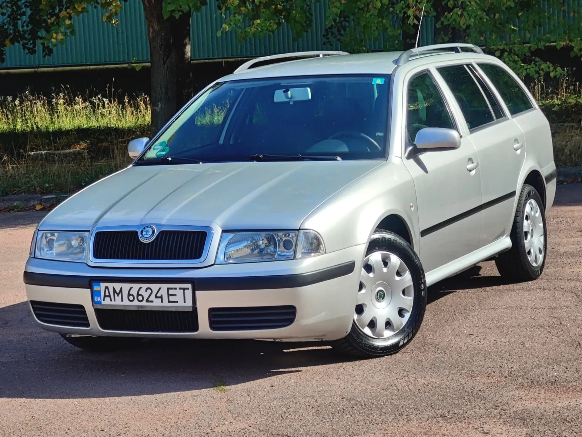 Skoda Octavia — фото 1