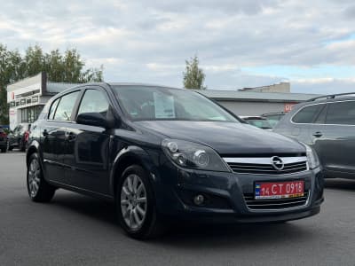 Opel Astra — фото 3