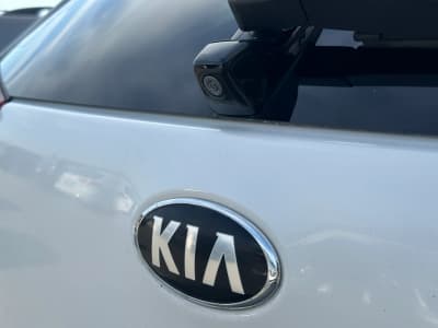 Kia Niro — фото 15