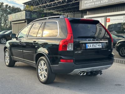 Volvo XC90 — фото 5