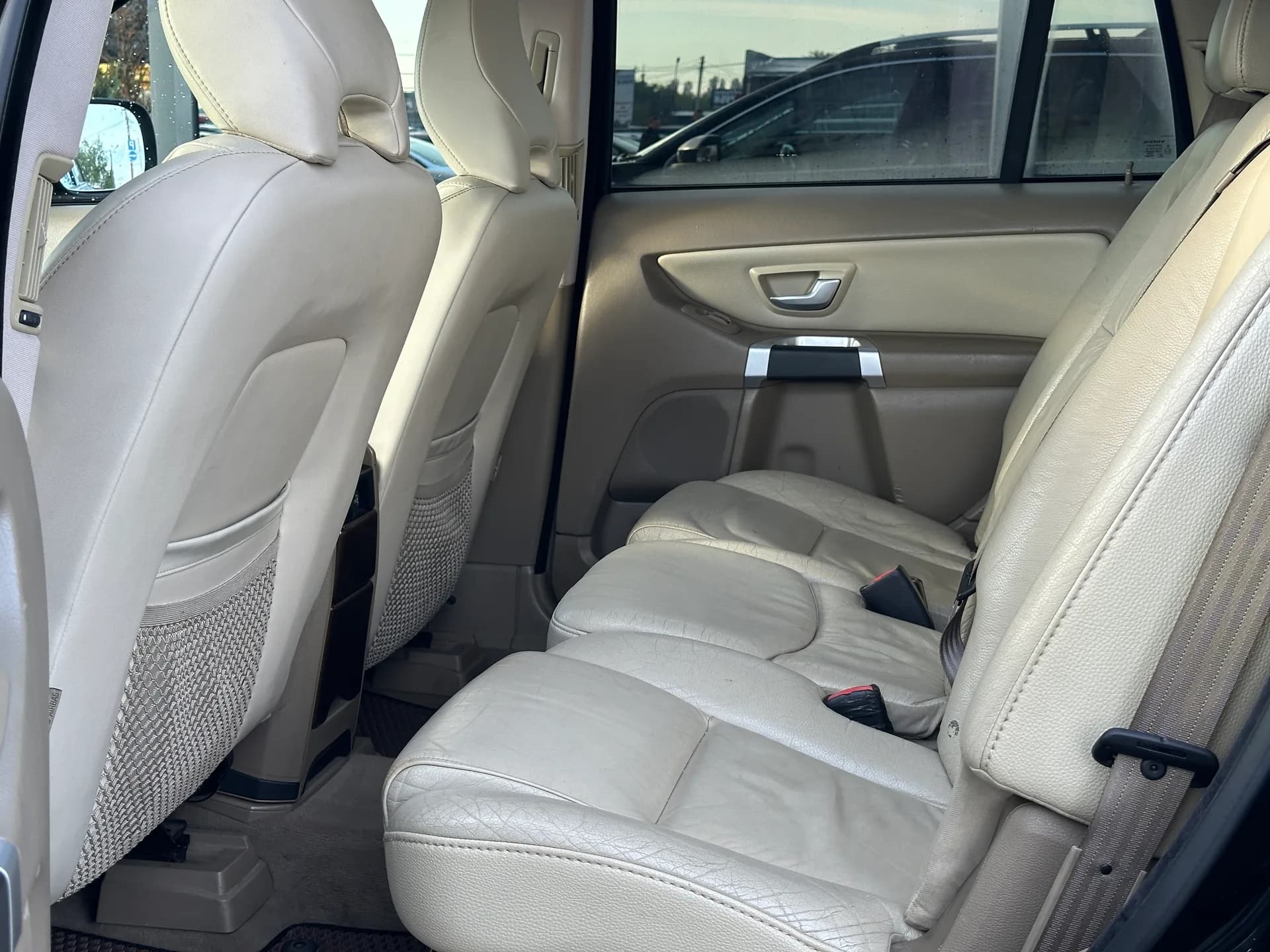 Volvo XC90 — фото 12