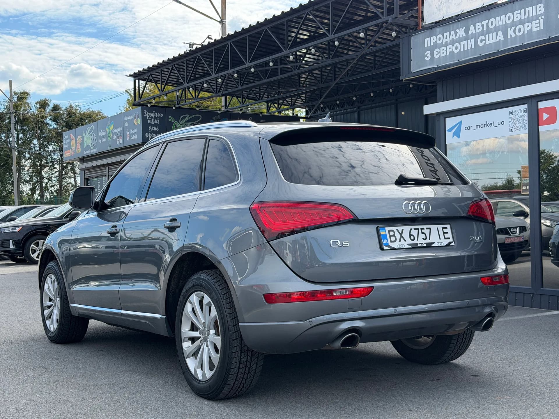 Audi Q5 — фото 4