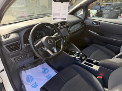 Nissan Leaf — фото 6