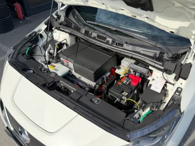 Nissan Leaf — фото 10