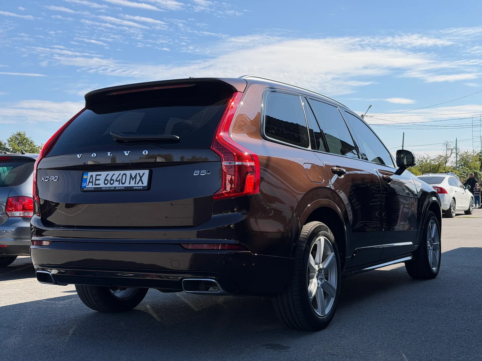 Volvo XC90 — фото 3