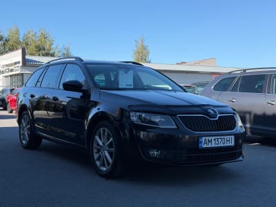 Skoda Octavia — фото 2