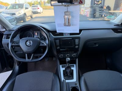 Skoda Octavia — фото 6