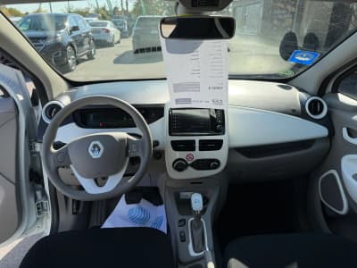 Renault Zoe — фото 6