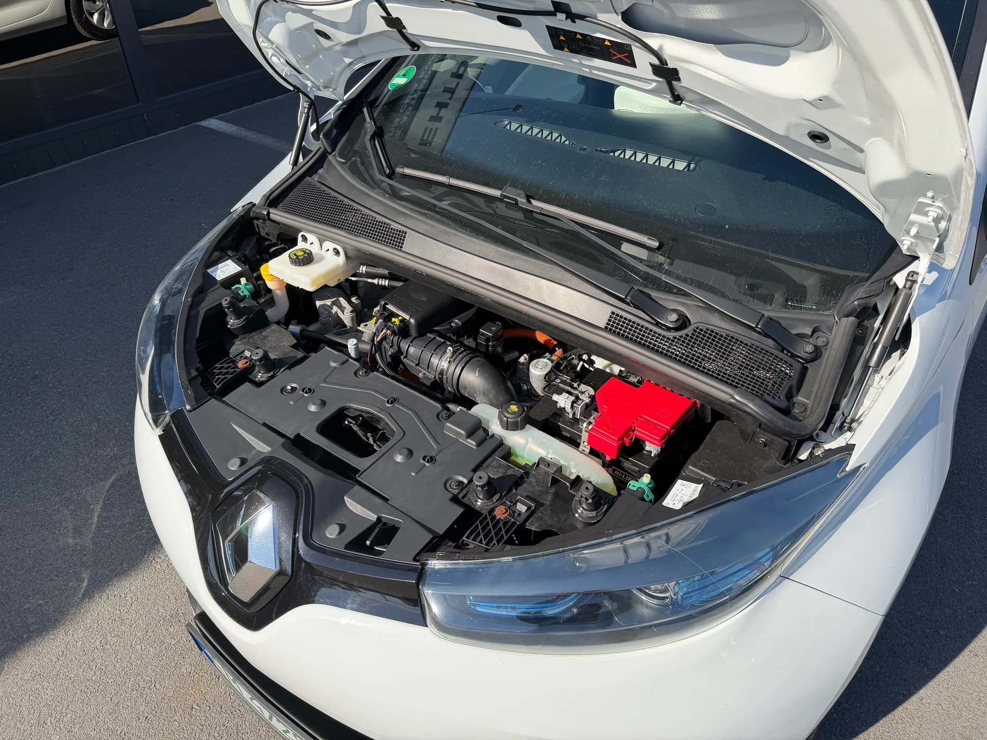 Renault Zoe — фото 9
