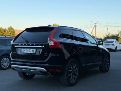Volvo XC60 — фото 3